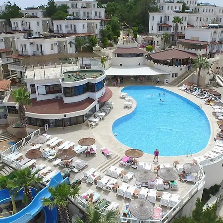 Family Belvedere Szálloda Bodrum