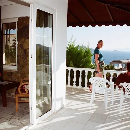 Family Belvedere Hotell